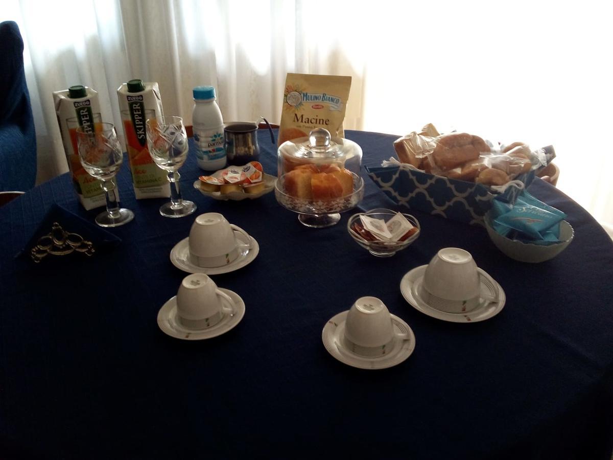 A Casa Di Lidia B&B Gaeta Eksteriør billede
