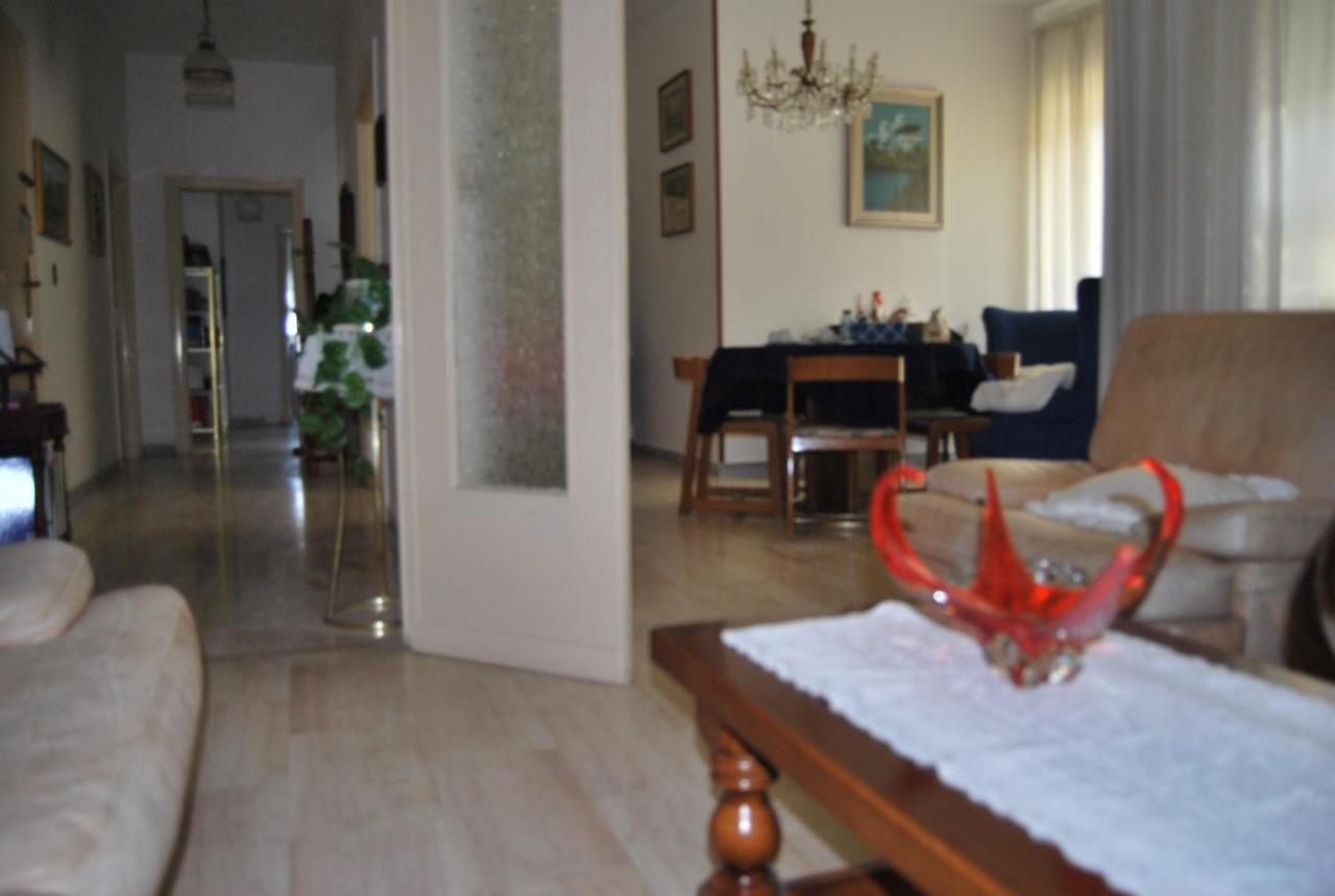 A Casa Di Lidia B&B Gaeta Eksteriør billede